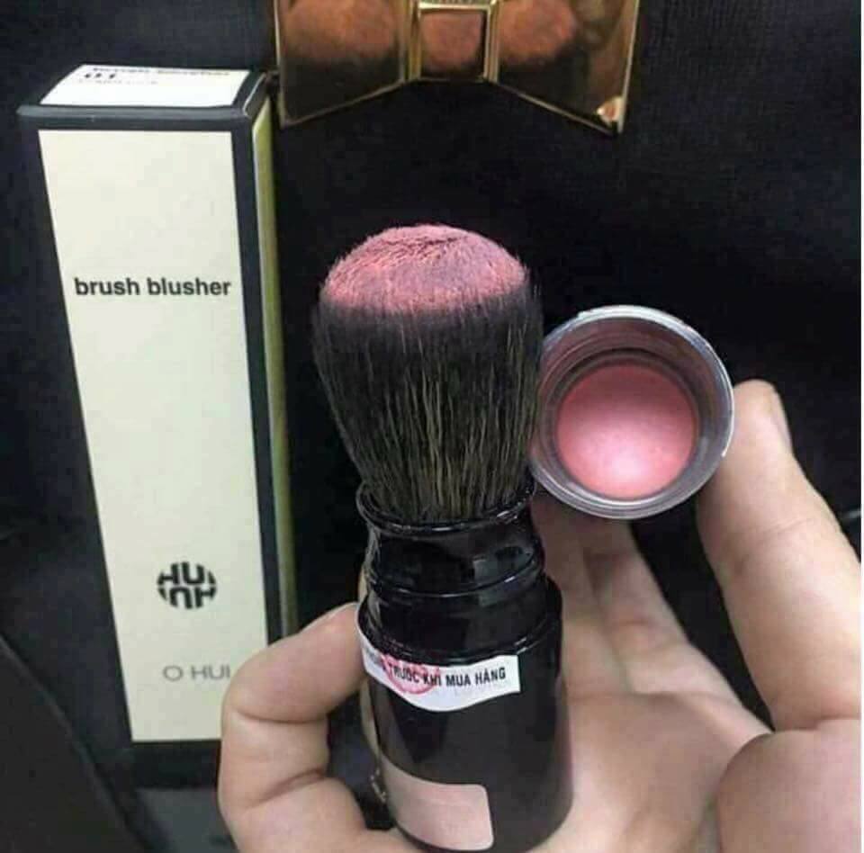 Phấn má hồng Ohui Brush Blusher Highlighter