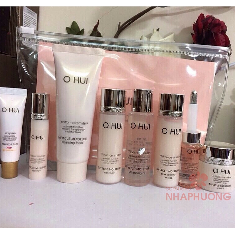 Ohui Miracle Moisture GWP 8pcs 128ml